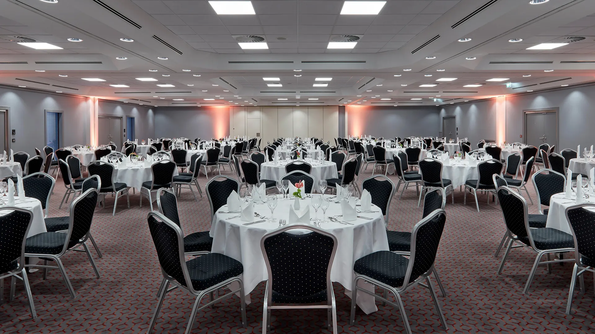 Hotel Holiday Inn Munich City Centre By Ihg