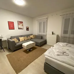 https://swan-rooms.com-bavaria.com