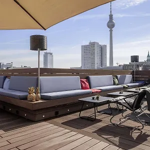 https://zoe-by-amano-group.find-berlin-hotels.com