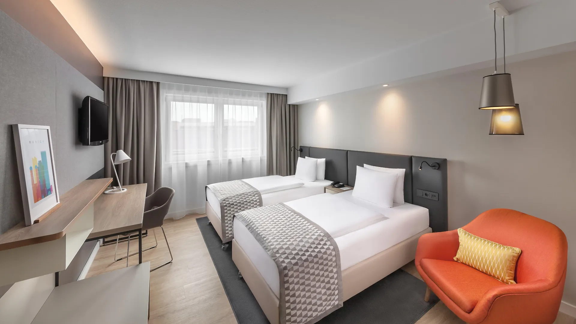 Holiday Inn Munich City Centre By Ihg Hotel
