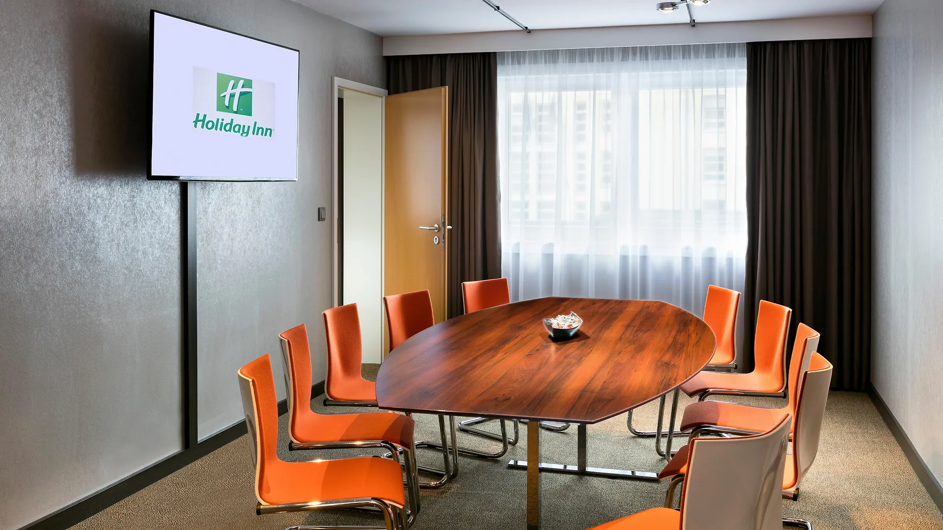 Holiday Inn Munich City Centre By Ihg Hotel